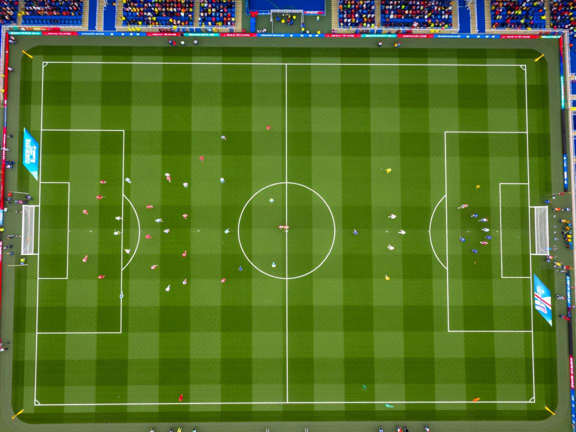 爱游戏体育在线-雷恩小组配合流畅破坏对方防守体系,雷恩阵型 第3张